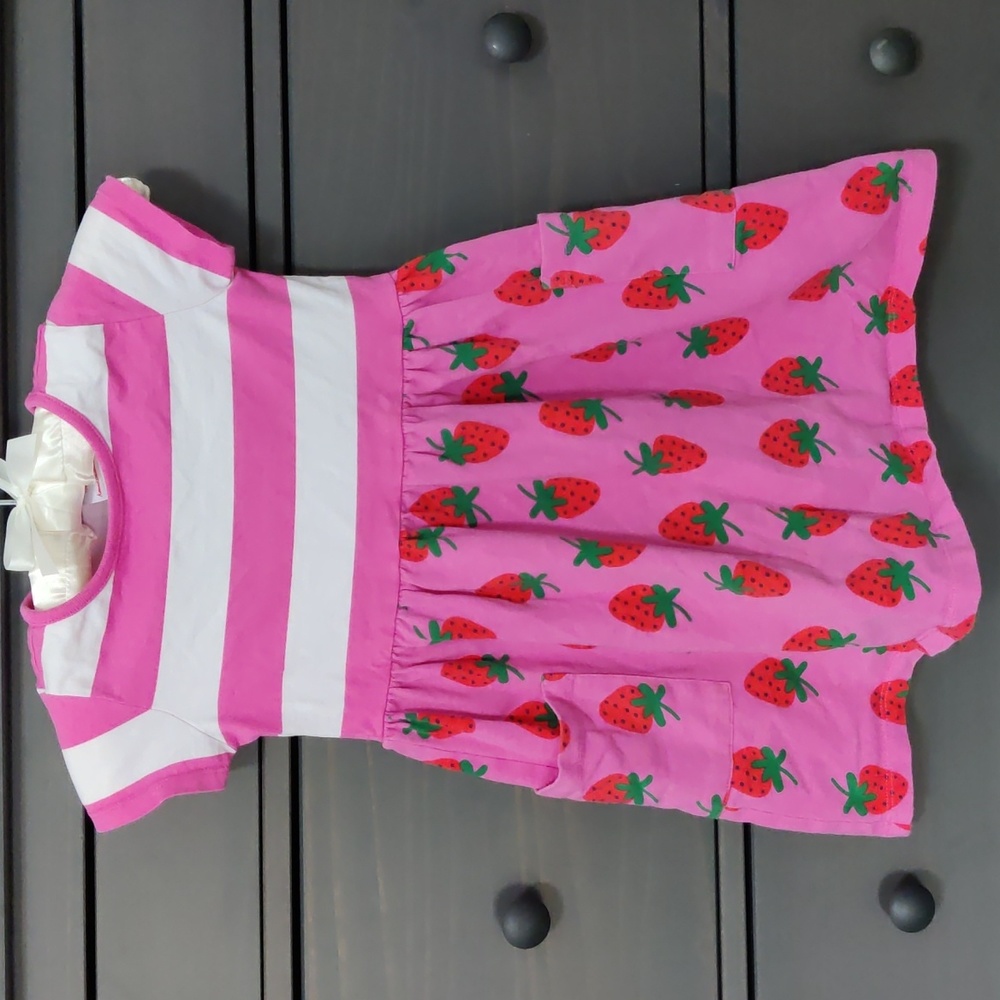 Hanna Andersson strawberry play dress 5